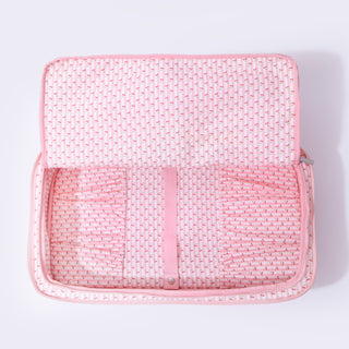 The bottom section is detachable & heat-resistant so you can safely store your hot tools after styling.